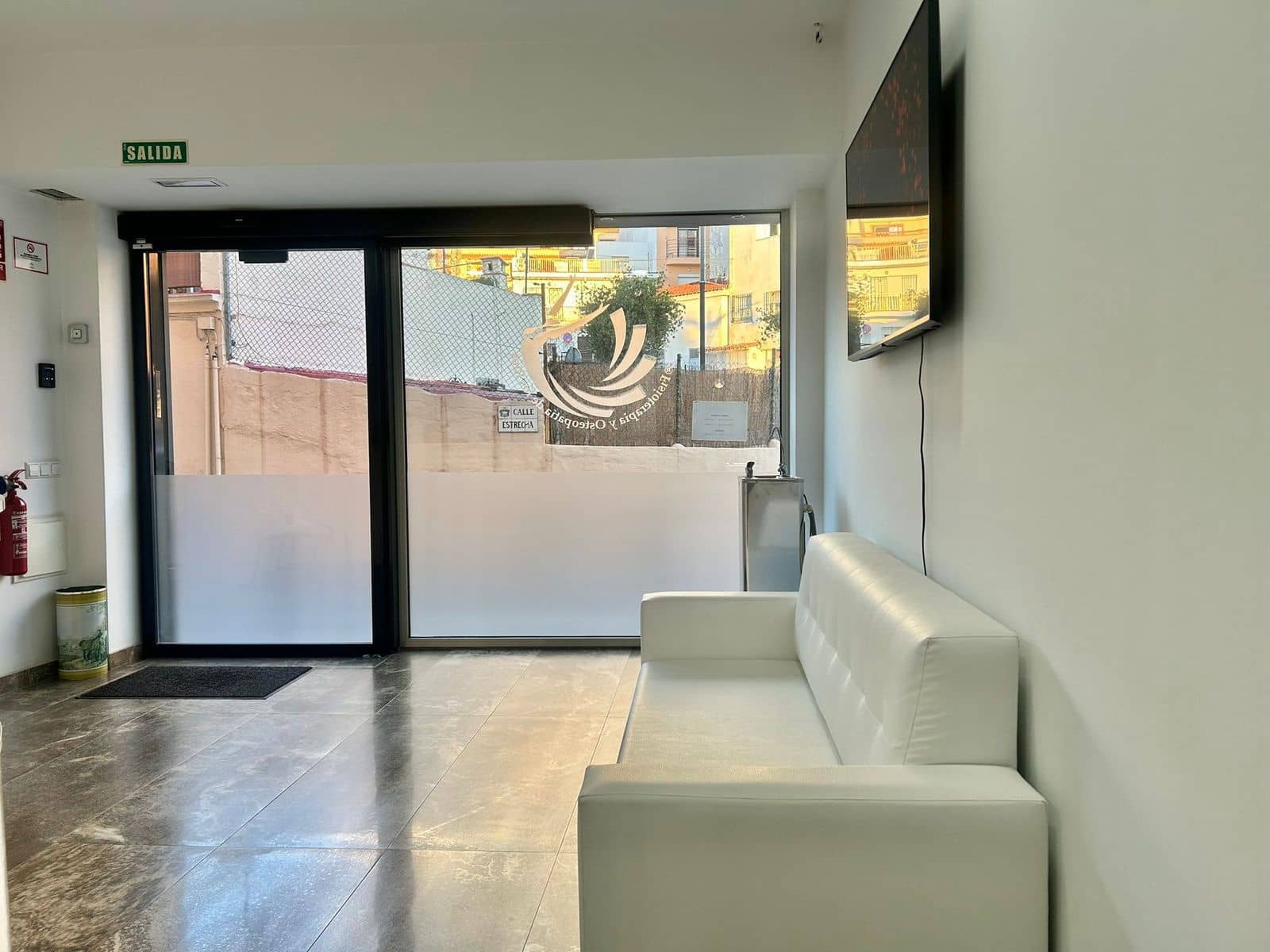 4 bedroom Business for sale in Mijas Costa - € 1,200,000 (Ref: 9512116)