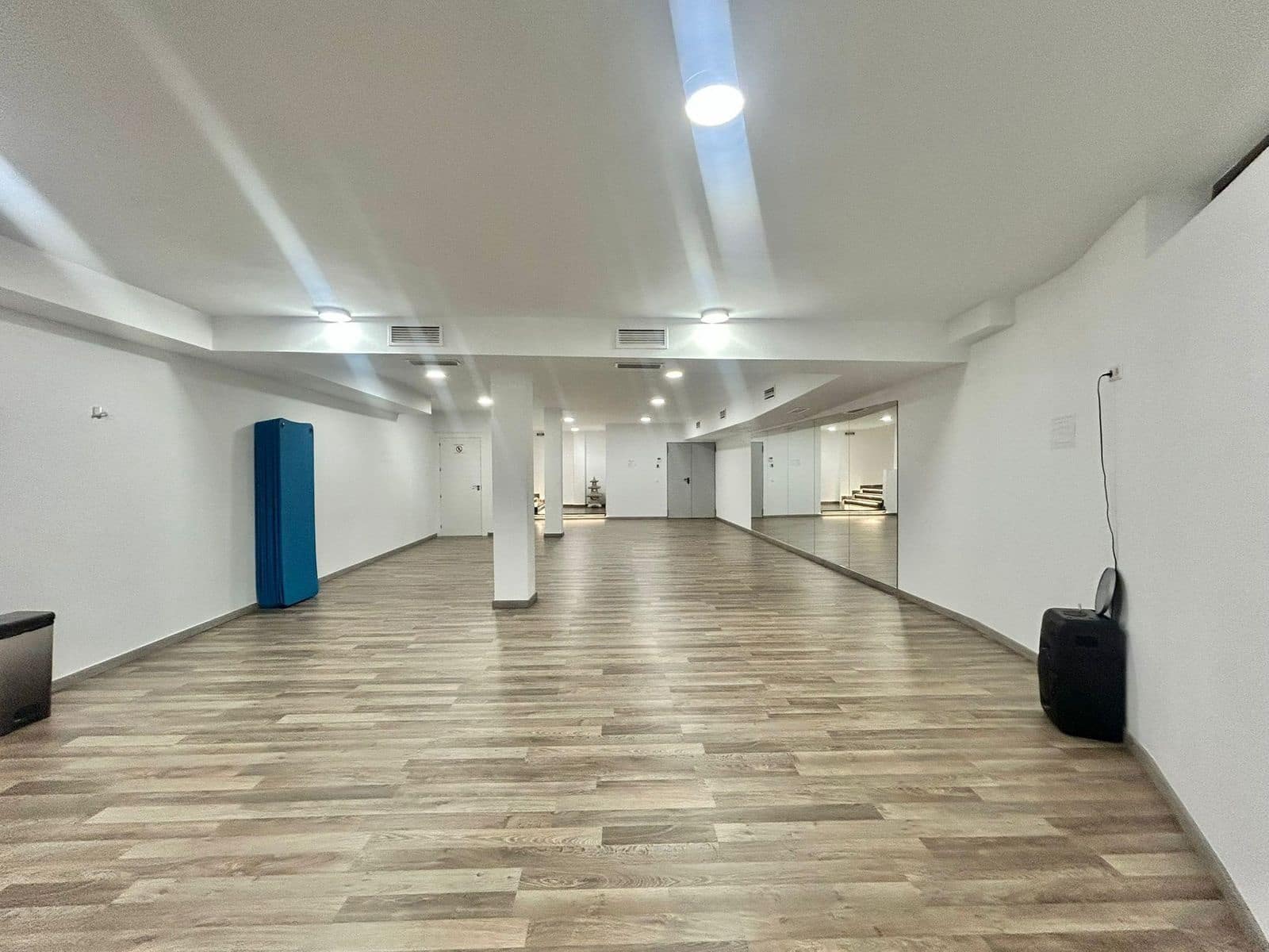 4 bedroom Business for sale in Mijas Costa - € 1,200,000 (Ref: 9512116)