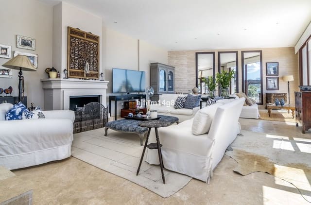 3 bedroom Townhouse for sale in La Heredia, Benahavís - € 1,430,000 (Ref: 9512120)