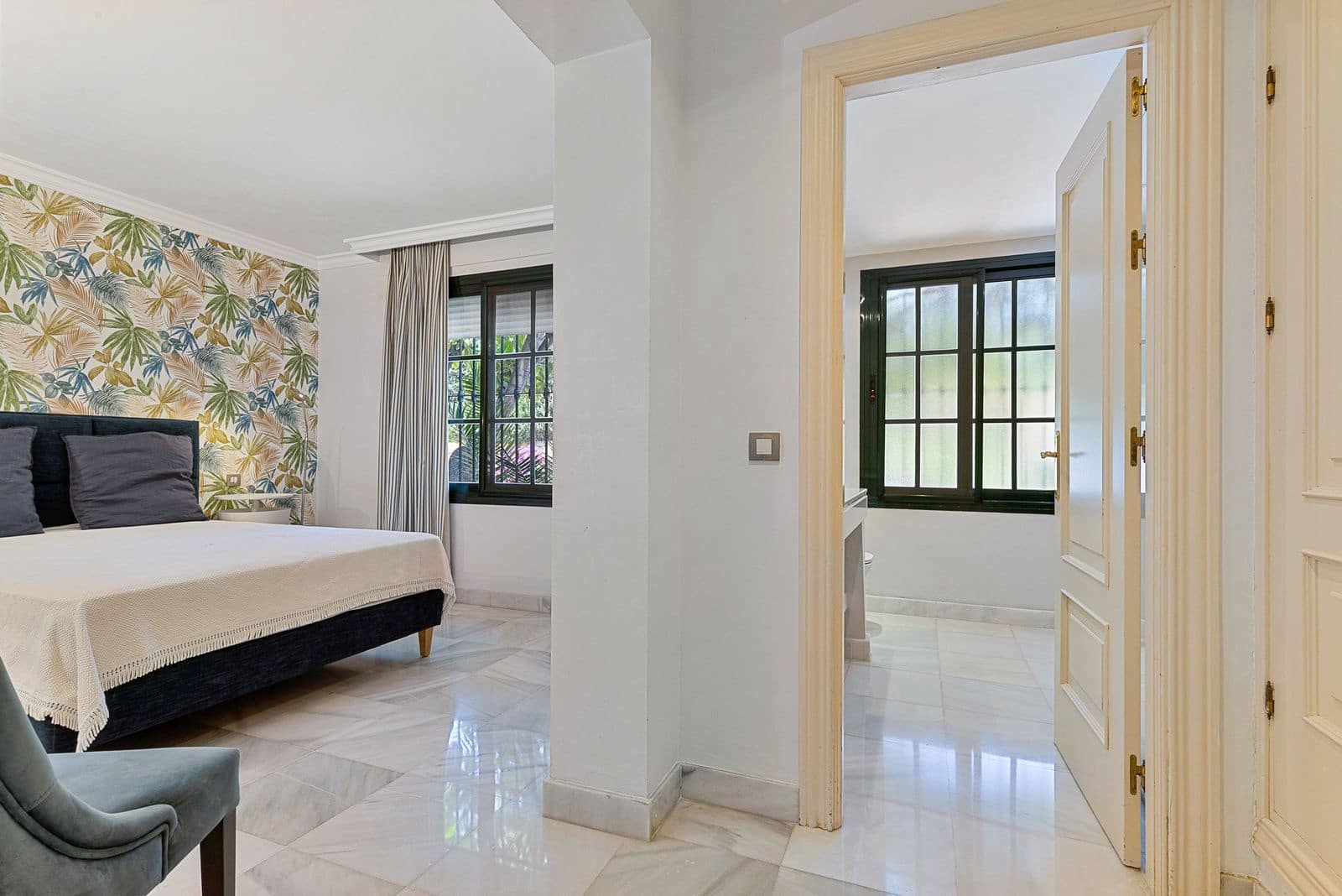 5 bedroom Villa for sale in Guadalmina - € 3,600,000 (Ref: 9512126)