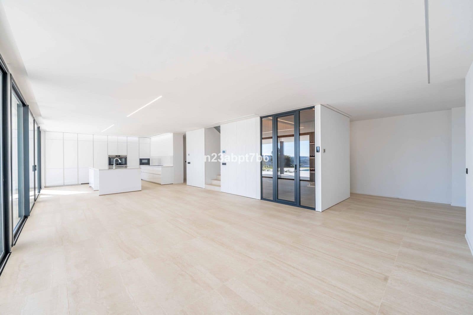 5 bedroom Villa for sale in Sotogrande - € 3,350,000 (Ref: 9512129)