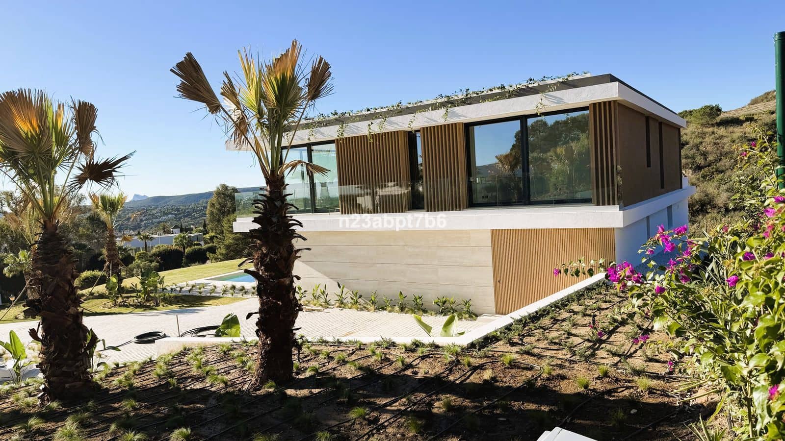 5 bedroom Villa for sale in Sotogrande - € 3,350,000 (Ref: 9512129)