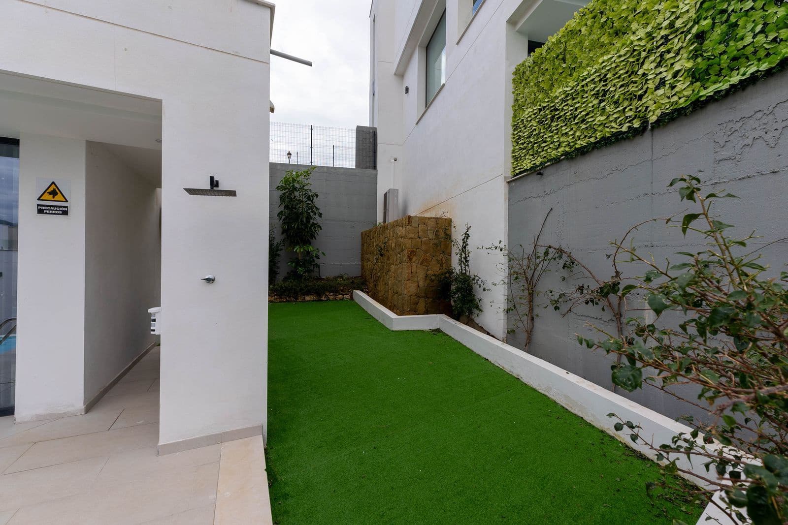 4 sypialnia Willa na sprzedaż w La Cala Golf - 1 200 000 € (Ref: 9512137)