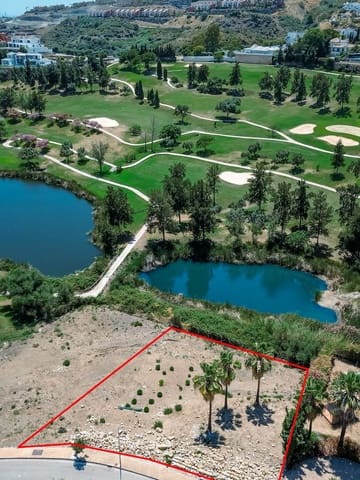 Building Plot for sale in Benahavís - € 1,375,000 (Ref: 9512138)