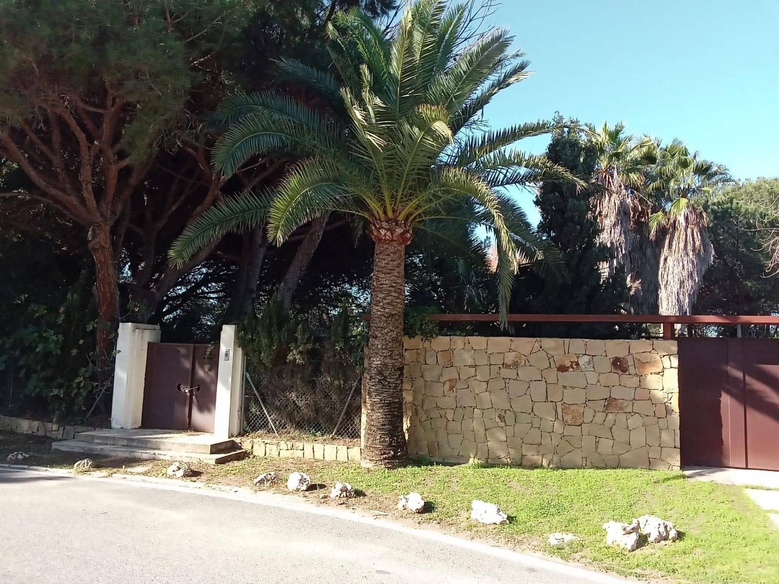 Byggegrund til salg i Las Chapas - € 1.600.000 (Ref: 9512149)