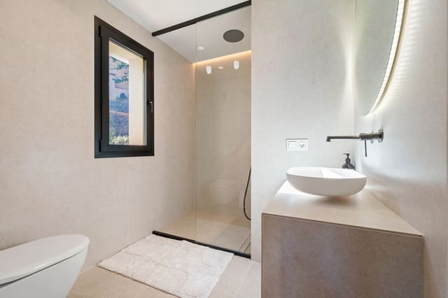 3 soveværelse Penthouse til salg i Nueva Andalucia, Marbella - € 2.750.000 (Ref: 9513348)