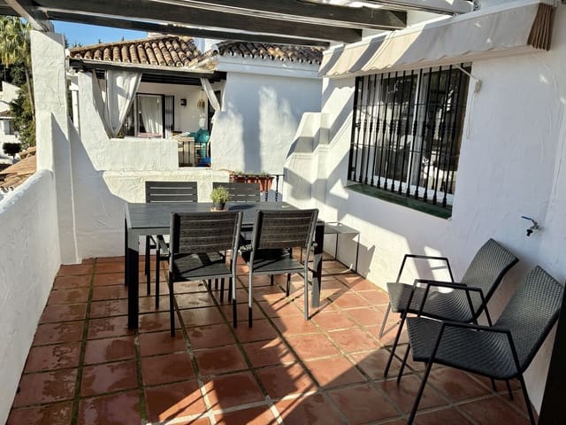 2 soveværelse Penthouse til salg i Nueva Andalucia, Marbella - € 499.000 (Ref: 9513350)