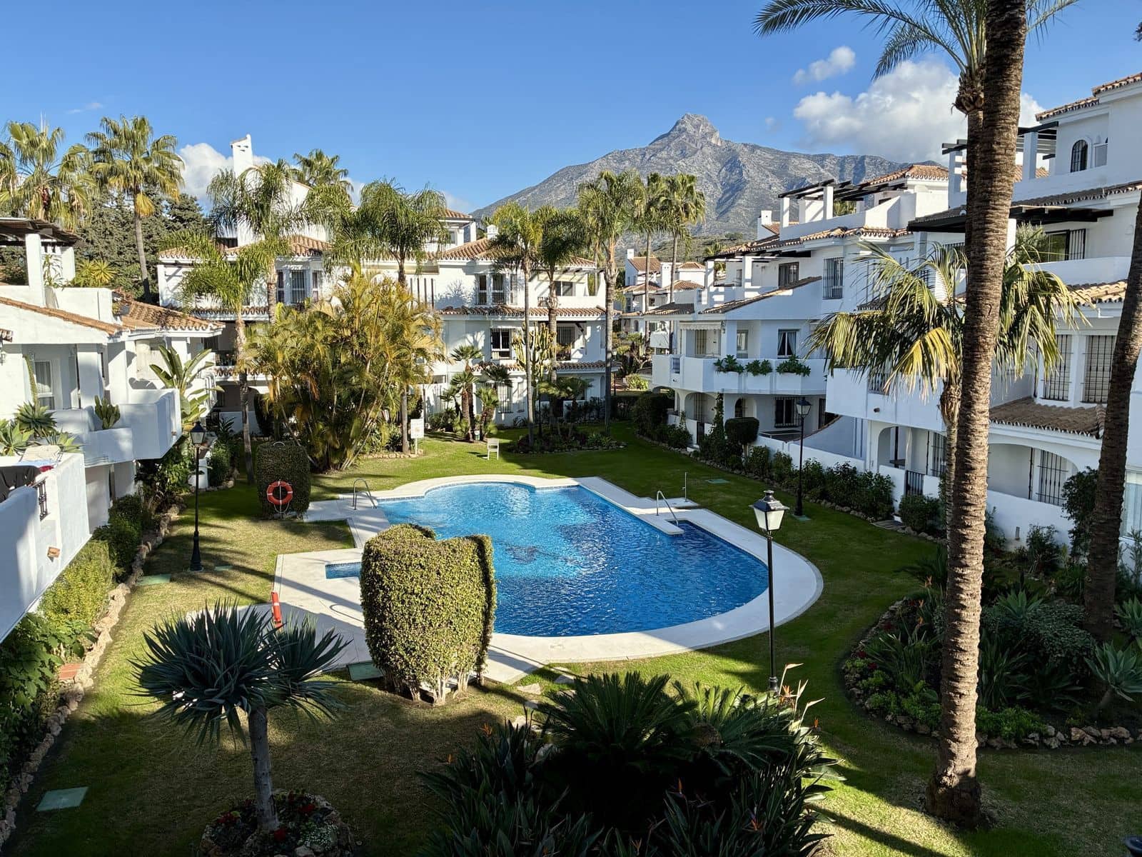2 soveværelse Penthouse til salg i Nueva Andalucia - € 499.000 (Ref: 9513350)