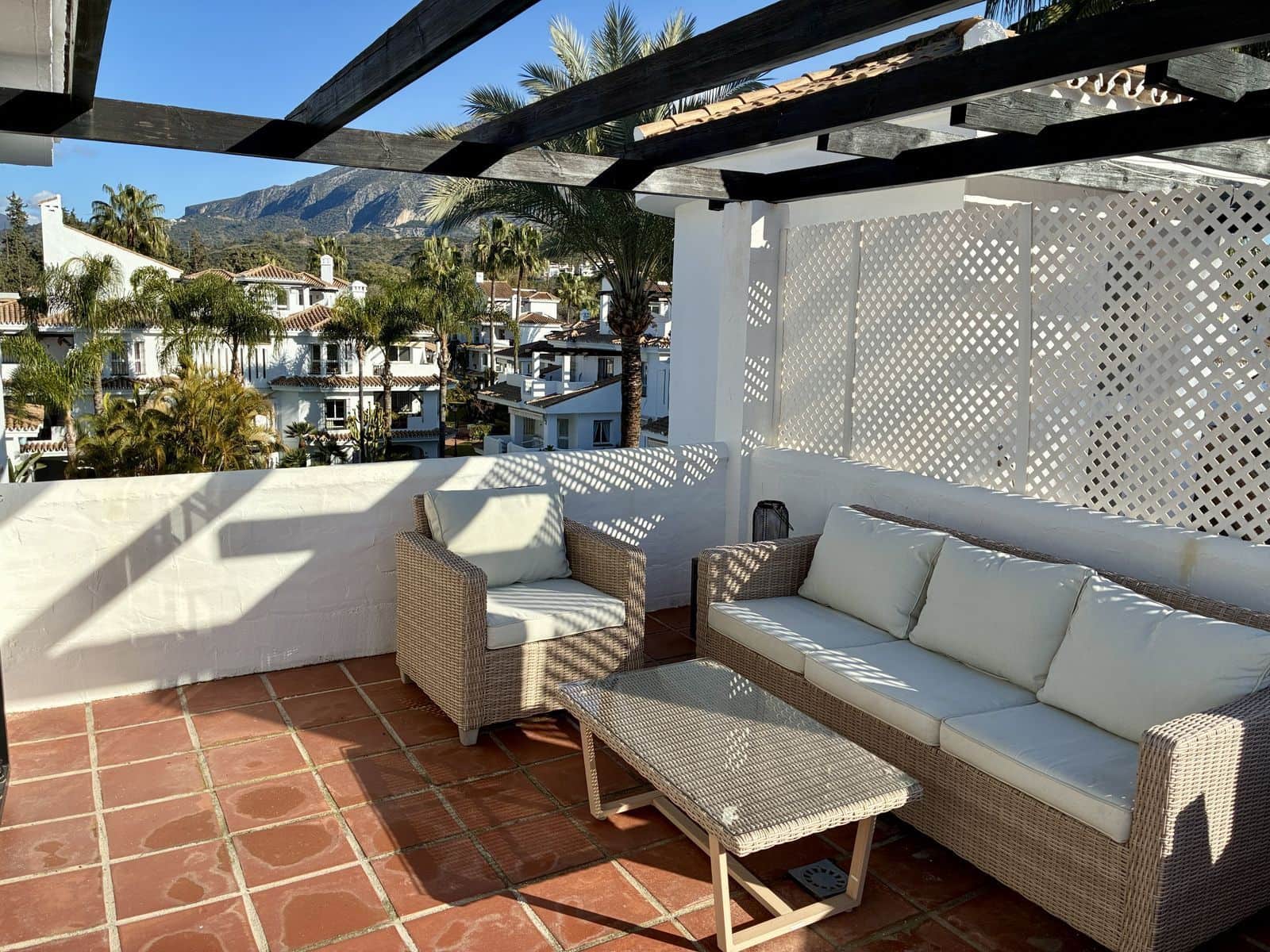 2 soveværelse Penthouse til salg i Nueva Andalucia - € 499.000 (Ref: 9513350)