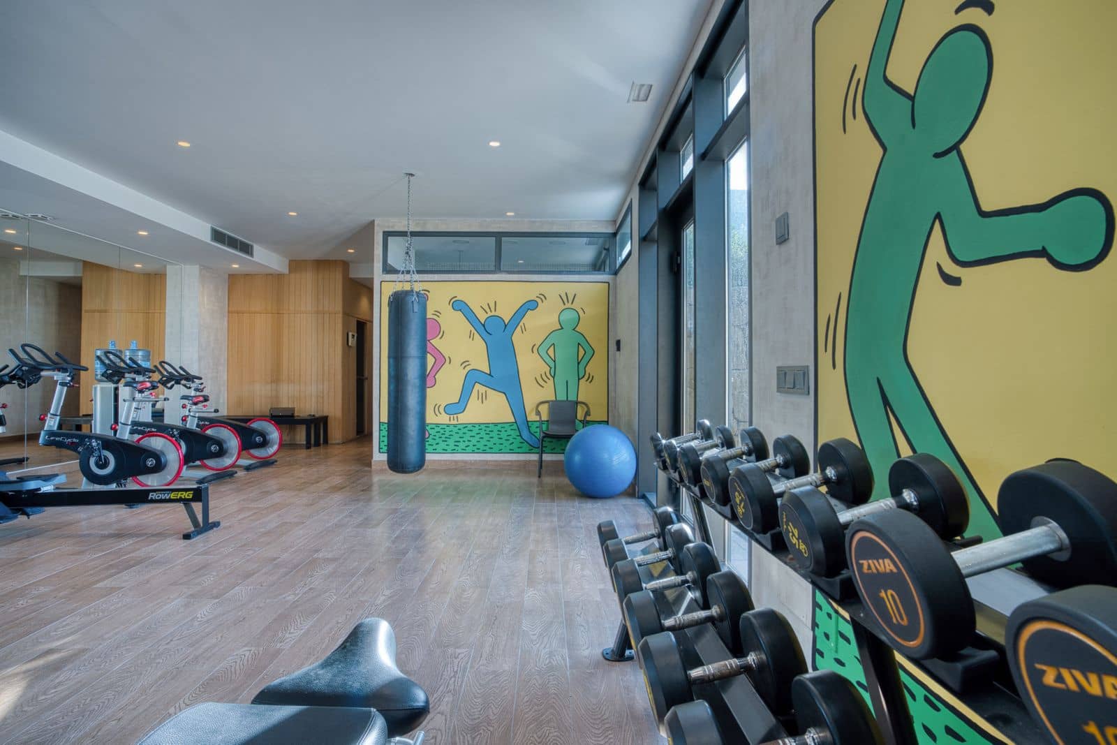 4 bedroom Apartment for sale in Golden Mile - € 3,950,000 (Ref: 9518666)