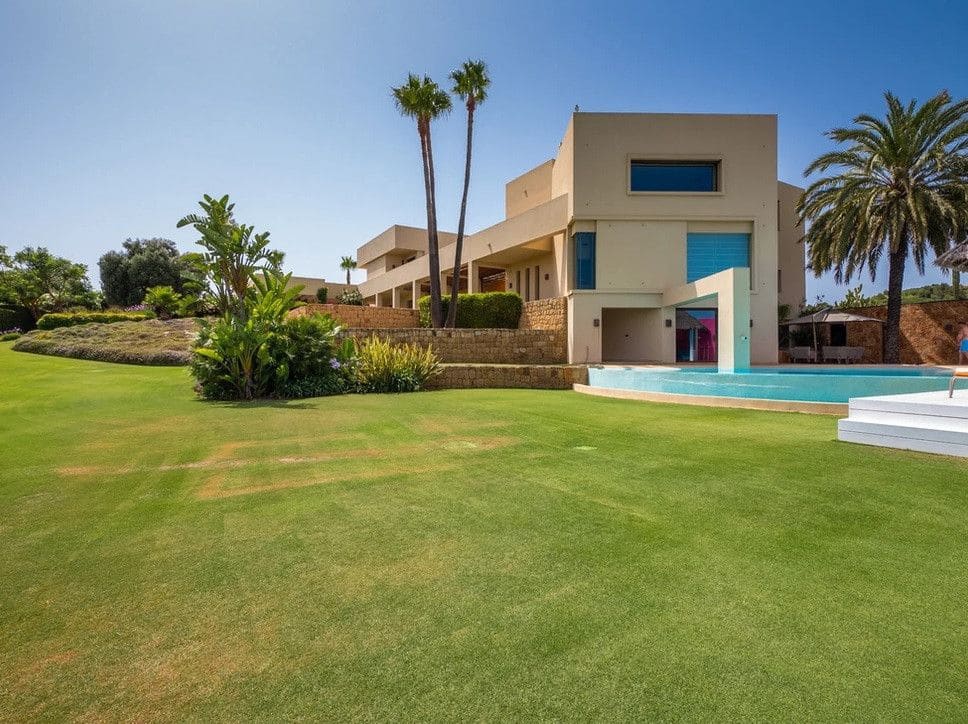 6 soveværelse Villa til salg i Sotogrande - € 5.750.000 (Ref: 9518667)