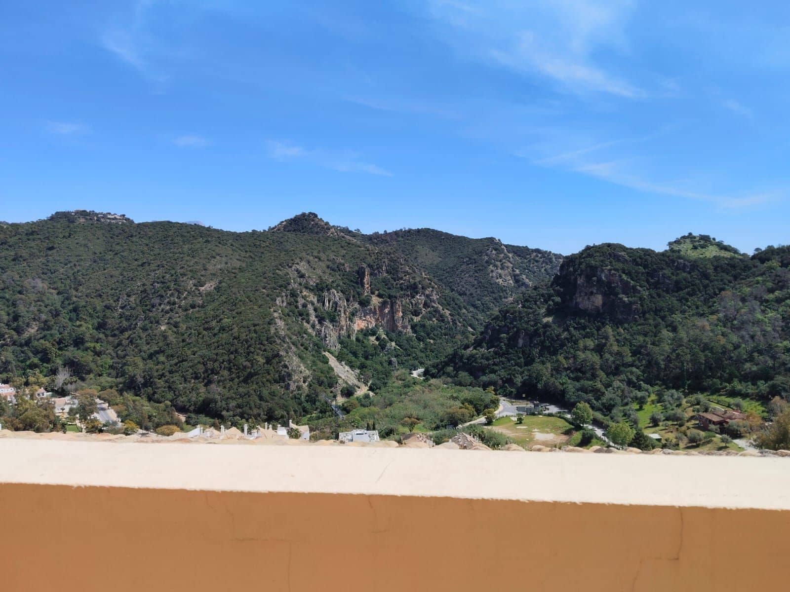 4 camera da letto Casa in vendita in Benahavis - 585.000 € (Rif: 9518672)