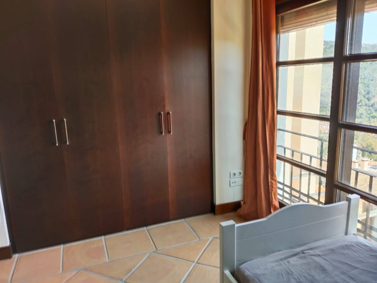 4 camera da letto Casa in vendita in Benahavis - 585.000 € (Rif: 9518672)