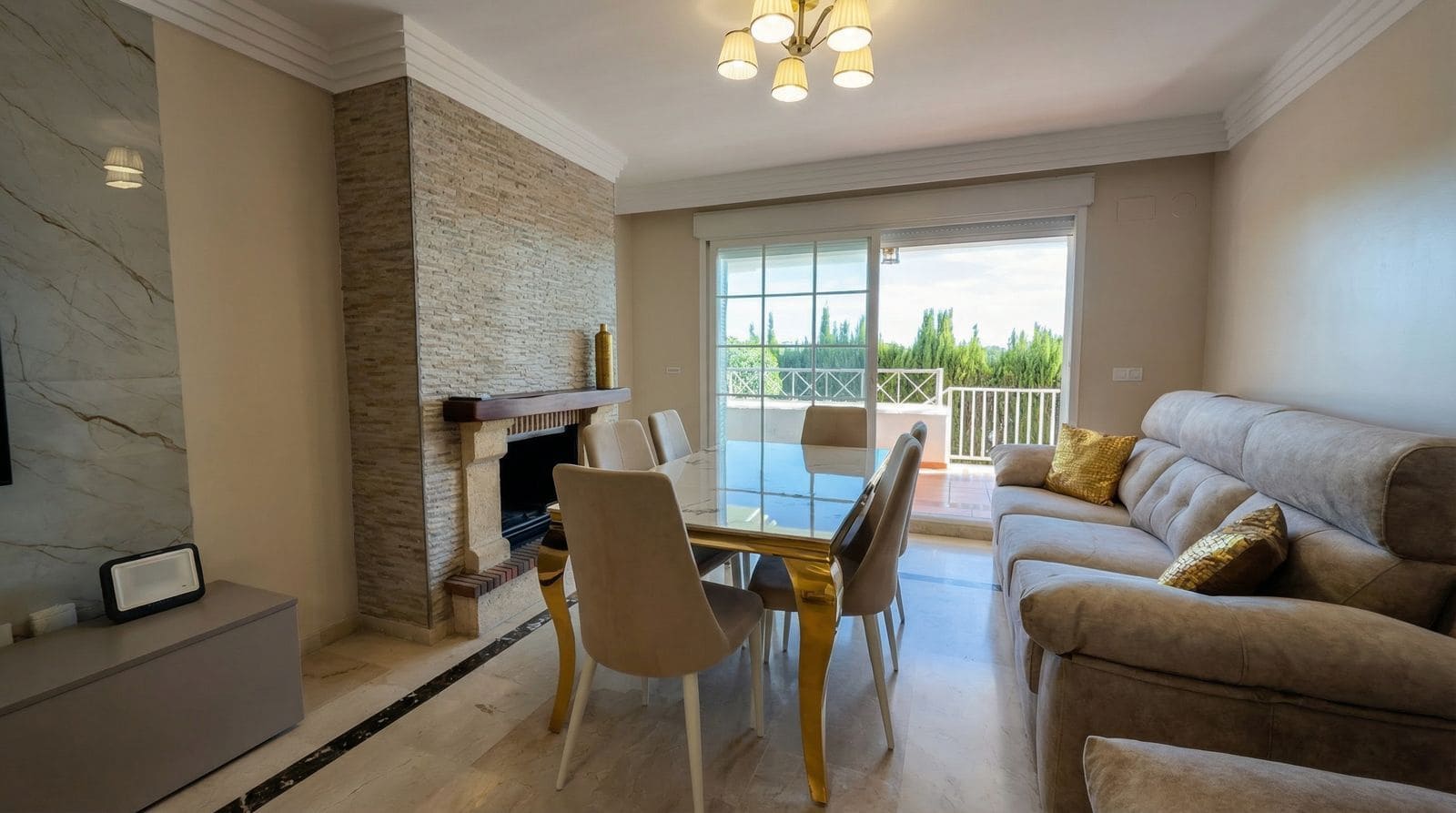 2 bedroom Apartment for sale in Rio Real - € 450,000 (Ref: 9518673)