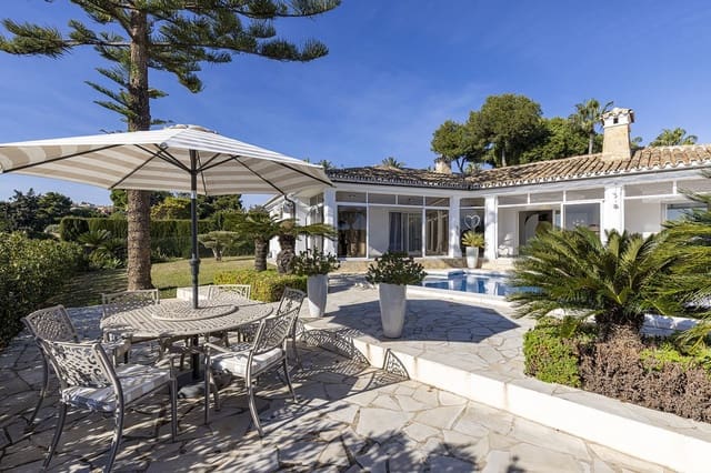 4 bedroom Villa for sale in Calahonda, Mijas - € 1,275,000 (Ref: 9518674)