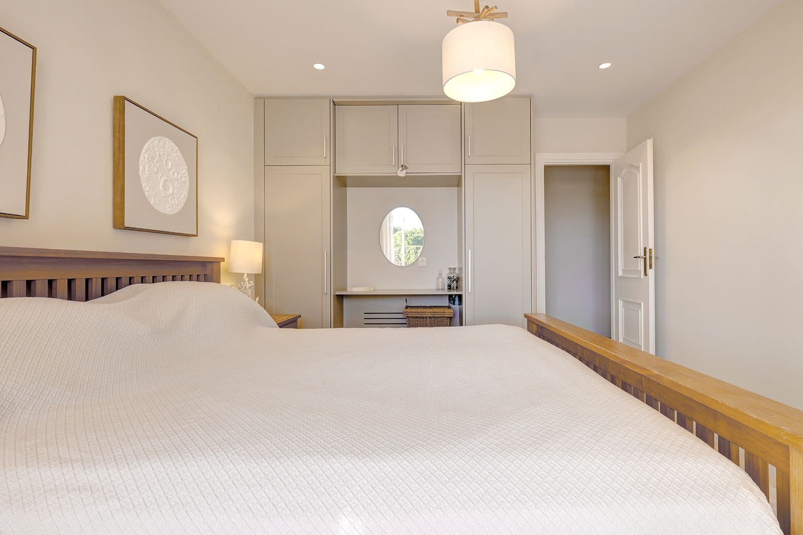 4 bedroom Villa for sale in Calahonda - € 1,275,000 (Ref: 9518674)