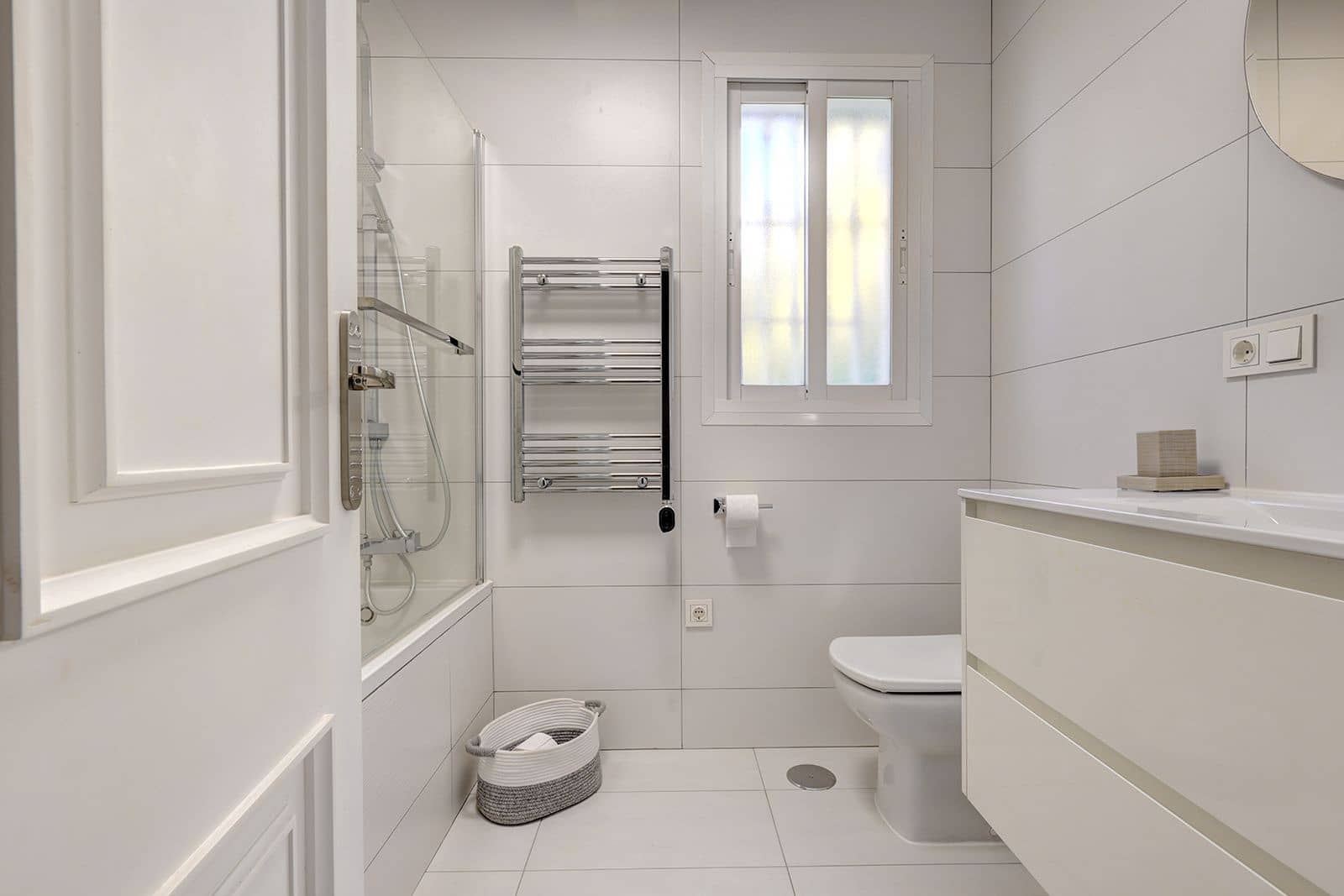 4 bedroom Villa for sale in Calahonda - € 1,275,000 (Ref: 9518674)