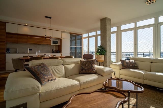 5 Zimmer Apartment zu verkaufen in La Malagueta, Málaga Stadt - 1.520.000 € (Ref: 9518690)