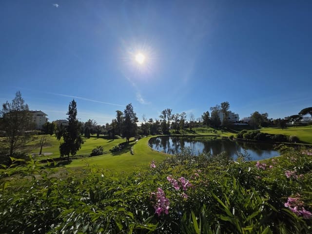 Apartamento de 2 habitaciones en Guadalmina Alta, Marbella en venta - 399.000 € (Ref: 9518692)