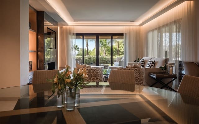 4 soverom Leilighet til salgs i Nueva Andalucia, Marbella - € 3 995 000 (Ref: 9518694)