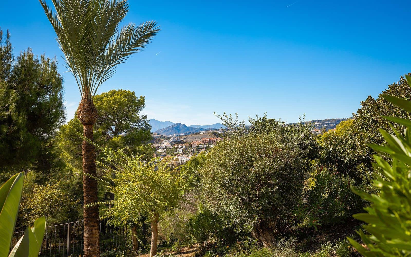 4 soverom Leilighet til salgs i Nueva Andalucia - € 3 995 000 (Ref: 9518694)