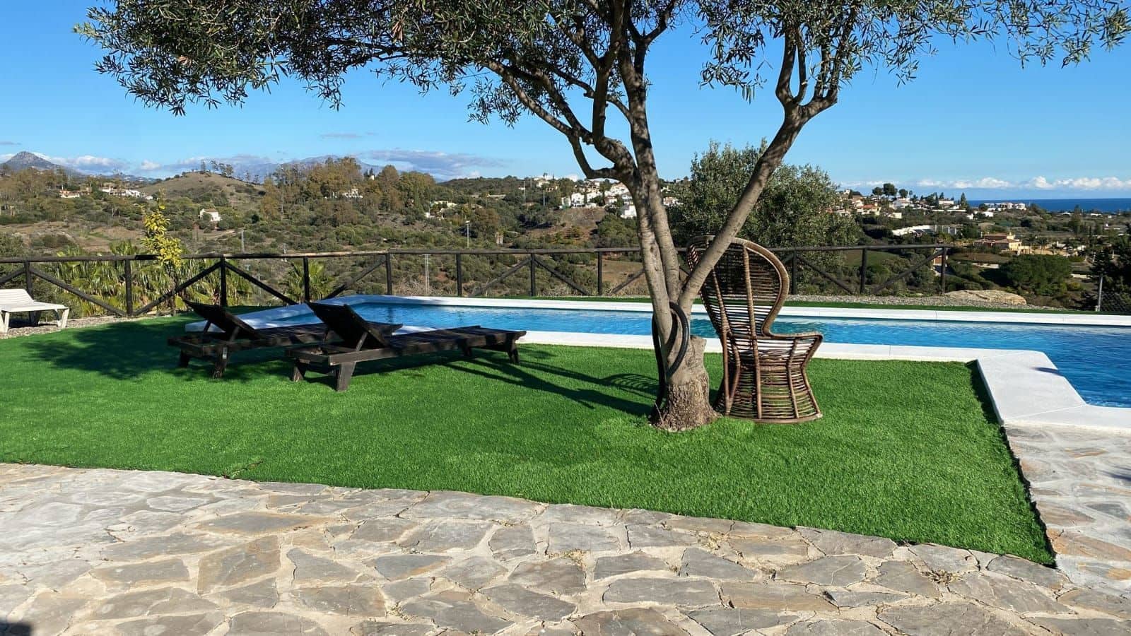 4 soveværelse Villa til salg i Estepona - € 1.300.000 (Ref: 9518695)