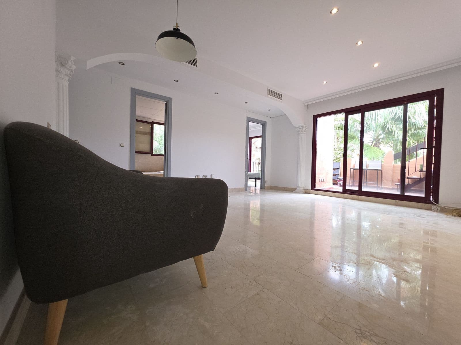 2 soverom Penthouse til salgs i Benahavis - € 385 000 (Ref: 9518789)
