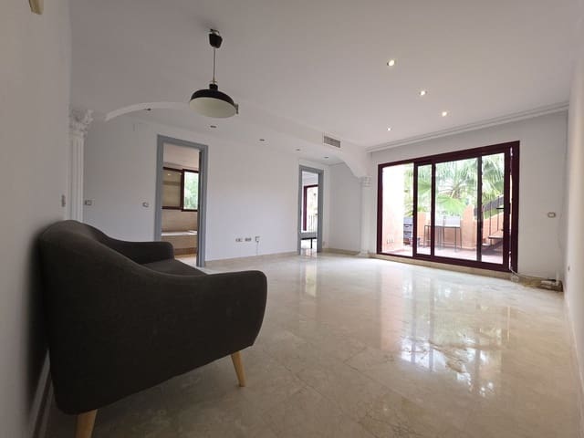 2 soverom Penthouse til salgs i Benahavís - € 385 000 (Ref: 9518789)