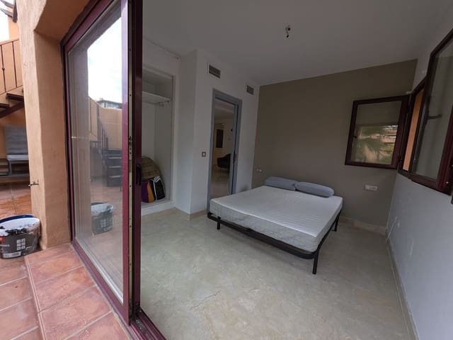 2 soverom Penthouse til salgs i Benahavís - € 385 000 (Ref: 9518789)