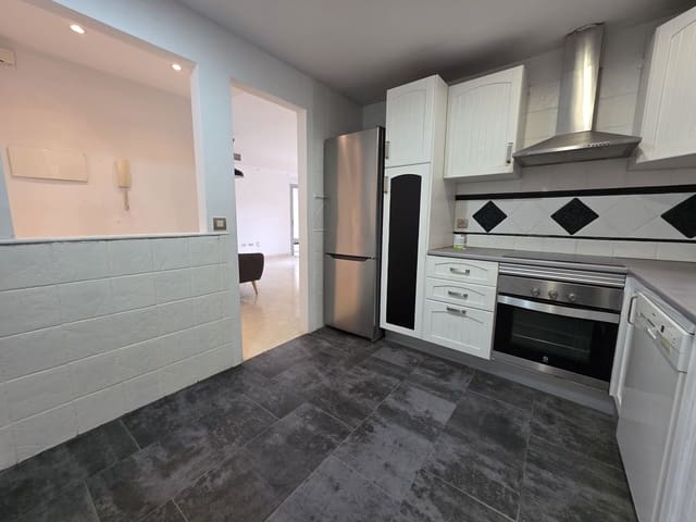 2 soverom Penthouse til salgs i Benahavís - € 385 000 (Ref: 9518789)