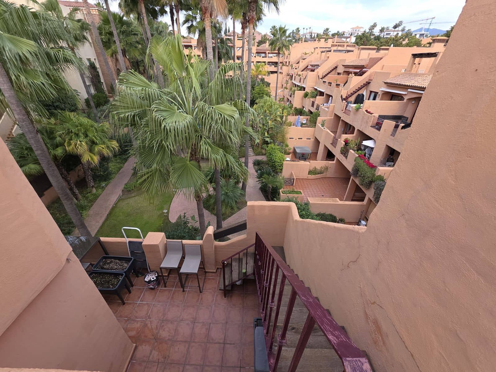 2 soverom Penthouse til salgs i Benahavis - € 385 000 (Ref: 9518789)