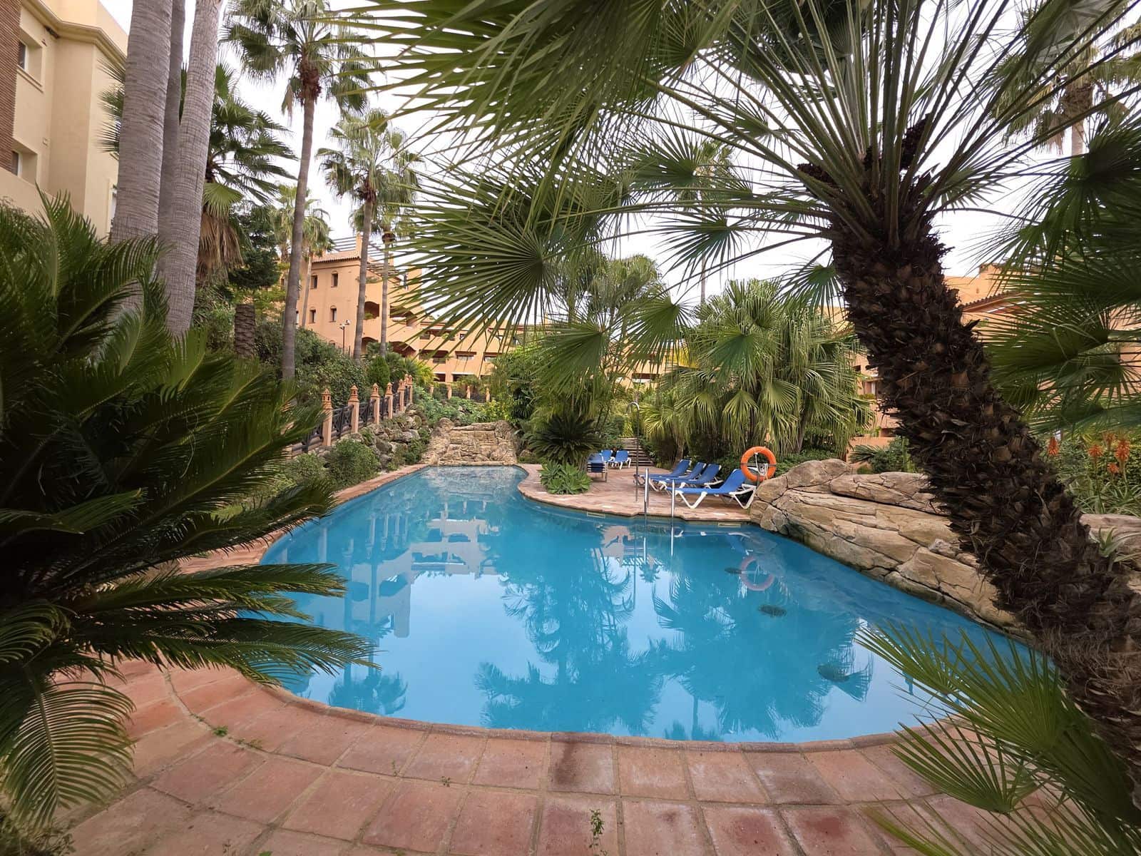 2 soverom Penthouse til salgs i Benahavis - € 385 000 (Ref: 9518789)