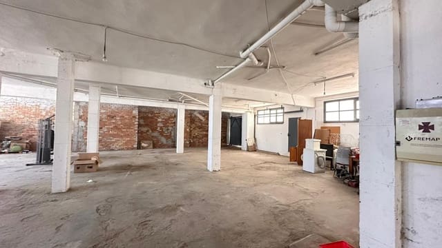 Erhverv til salg i San Pedro de Alcantara, Marbella - € 730.000 (Ref: 9518790)