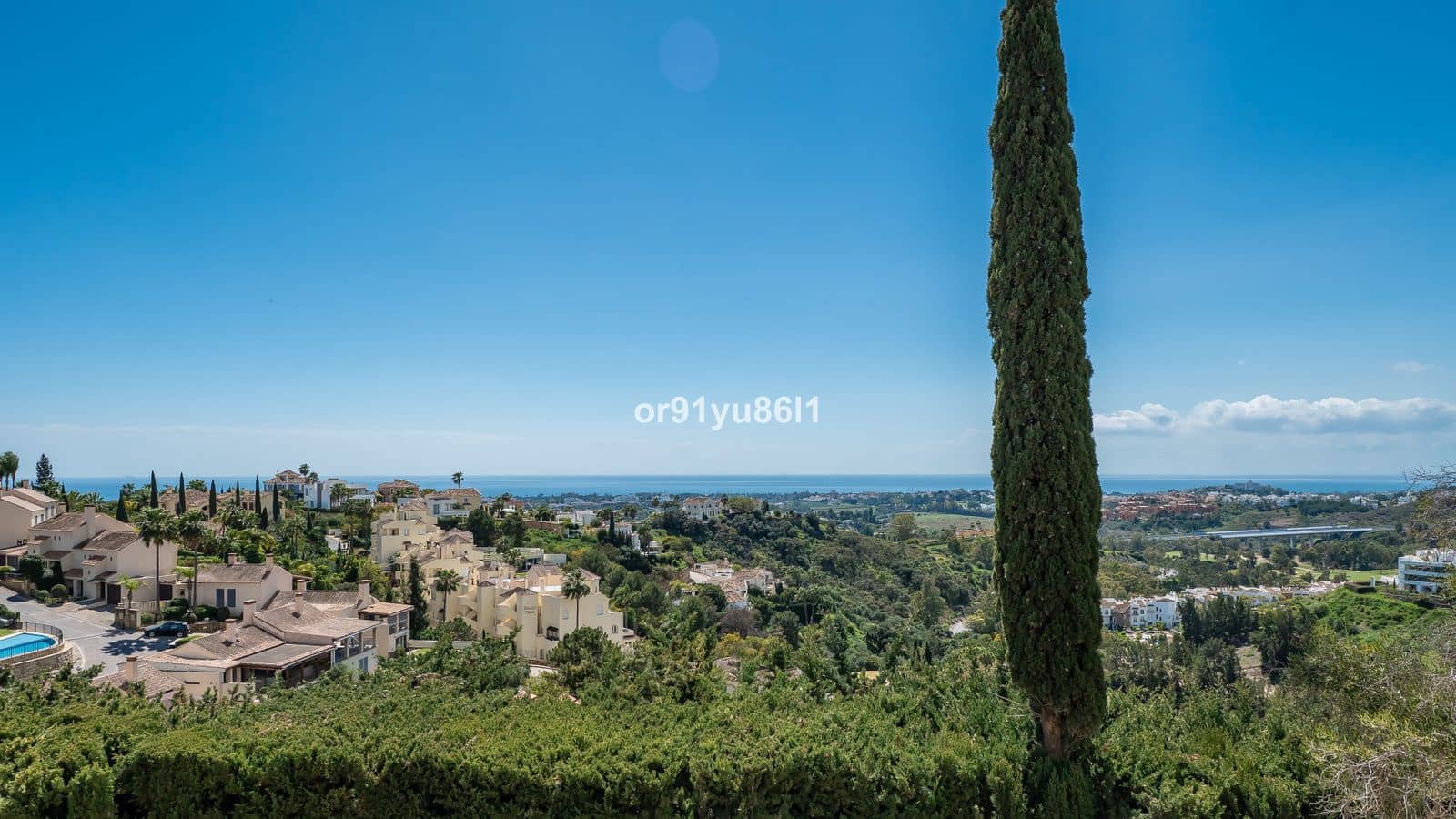 3 makuuhuone Huvila myytävänä paikassa Benahavis - 1 550 000 € (Ref: 9527209)