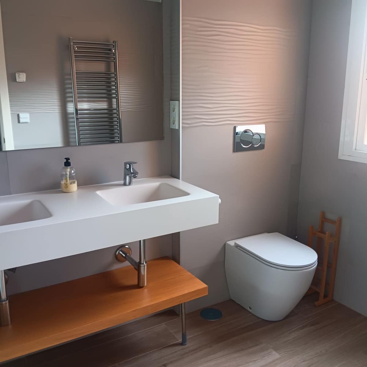 3 bedroom Semi-detached Villa for sale in Benahavis - € 670,000 (Ref: 9527211)