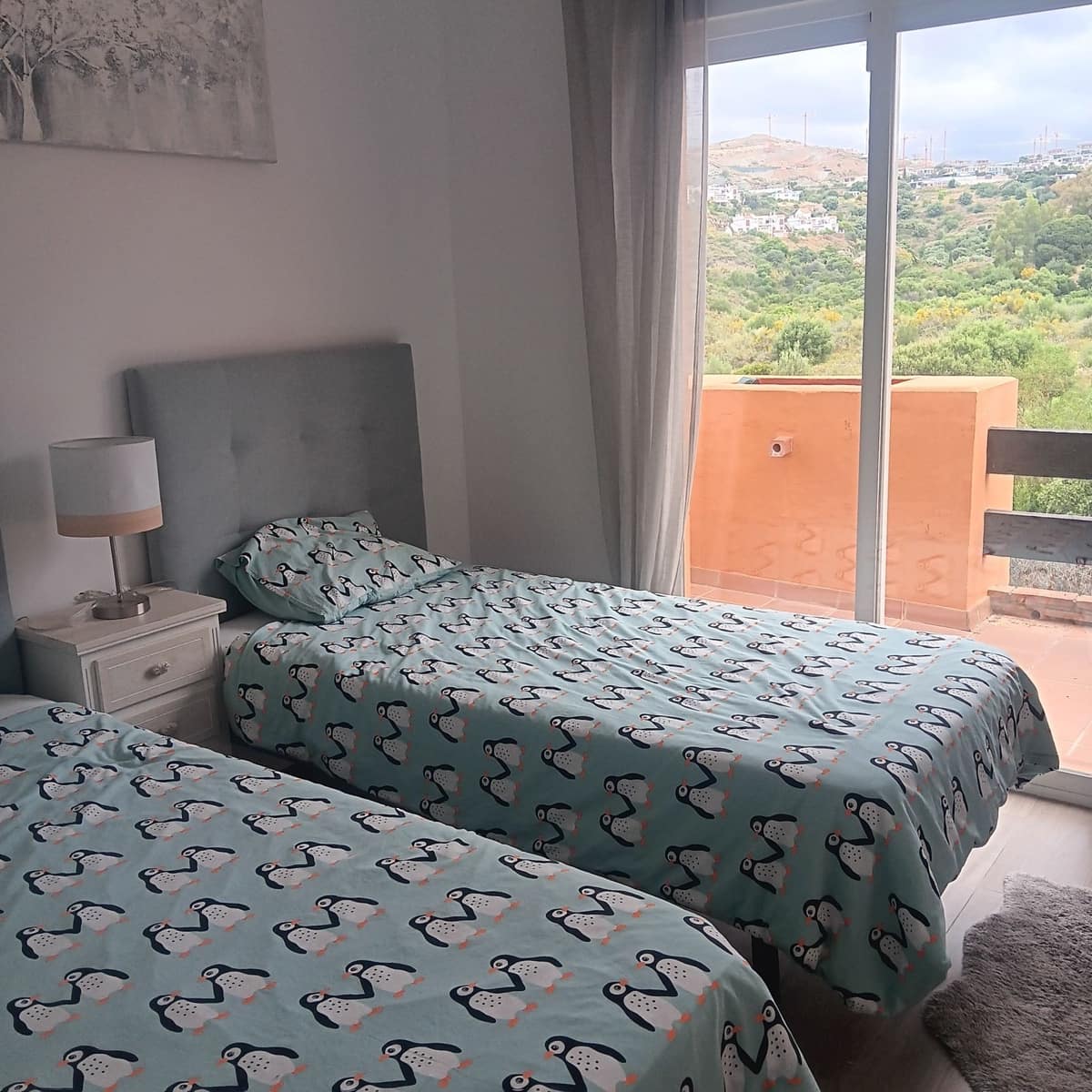 3 bedroom Semi-detached Villa for sale in Benahavis - € 670,000 (Ref: 9527211)