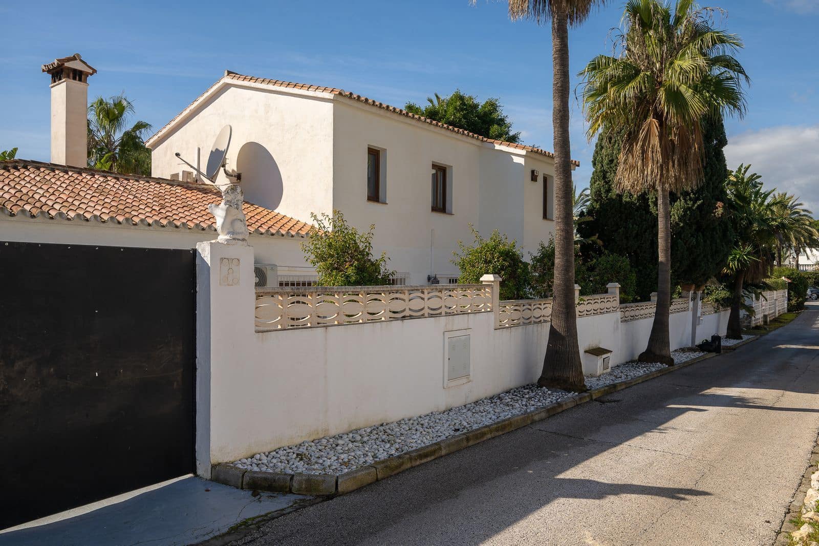 5 sypialnia Willa na sprzedaż w Marbesa - 1 290 000 € (Ref: 9527227)