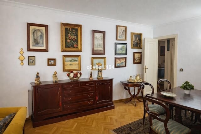 4 quarto Apartamento para venda em El Limonar, Málaga cidade - 669 000 € (Ref: 9527231)