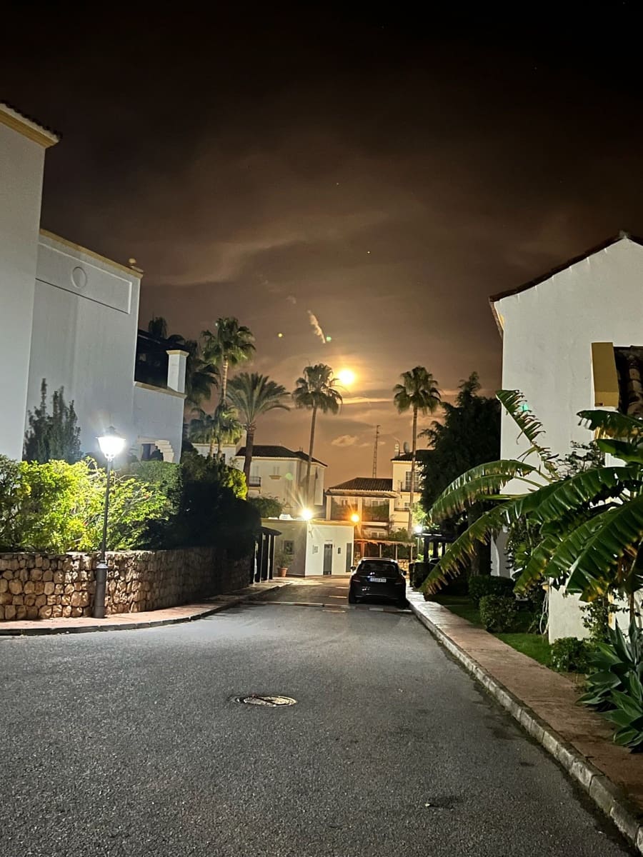 4 chambre Maison de Ville à vendre à New Golden Mile - 585 000 € (Ref: 9527241)