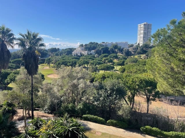 3 soveværelse Lejlighed til salg i Río Real, Marbella - € 699.000 (Ref: 9527242)