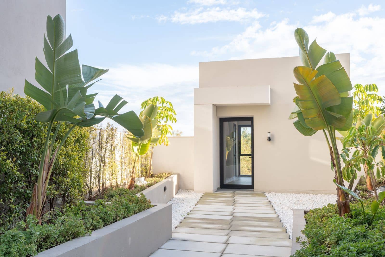 2 soverom Leilighet til salgs i Nueva Andalucia - € 675 000 (Ref: 9527245)