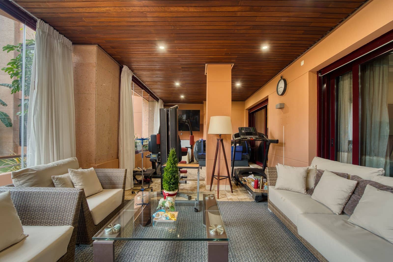 2 soverom Leilighet til salgs i Nueva Andalucia - € 1 800 000 (Ref: 9527262)