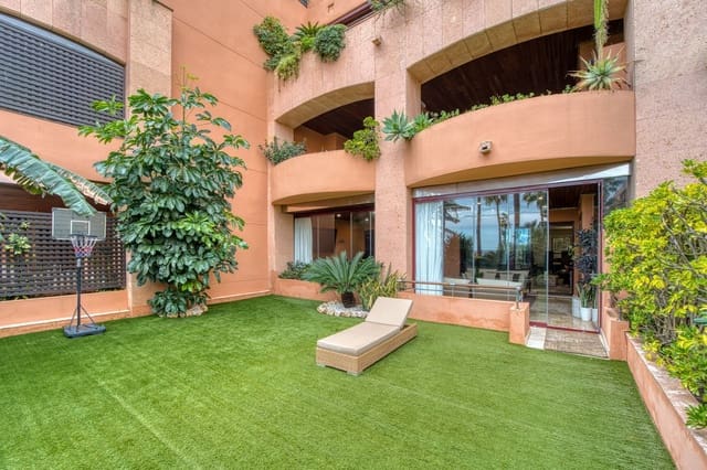 2 soverom Leilighet til salgs i Nueva Andalucia, Marbella - € 1 800 000 (Ref: 9527262)