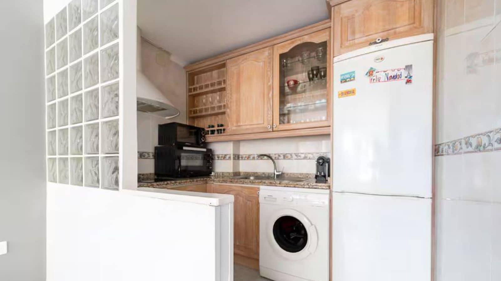 1 bedroom Studio for sale in Marbella - € 395,000 (Ref: 9527268)