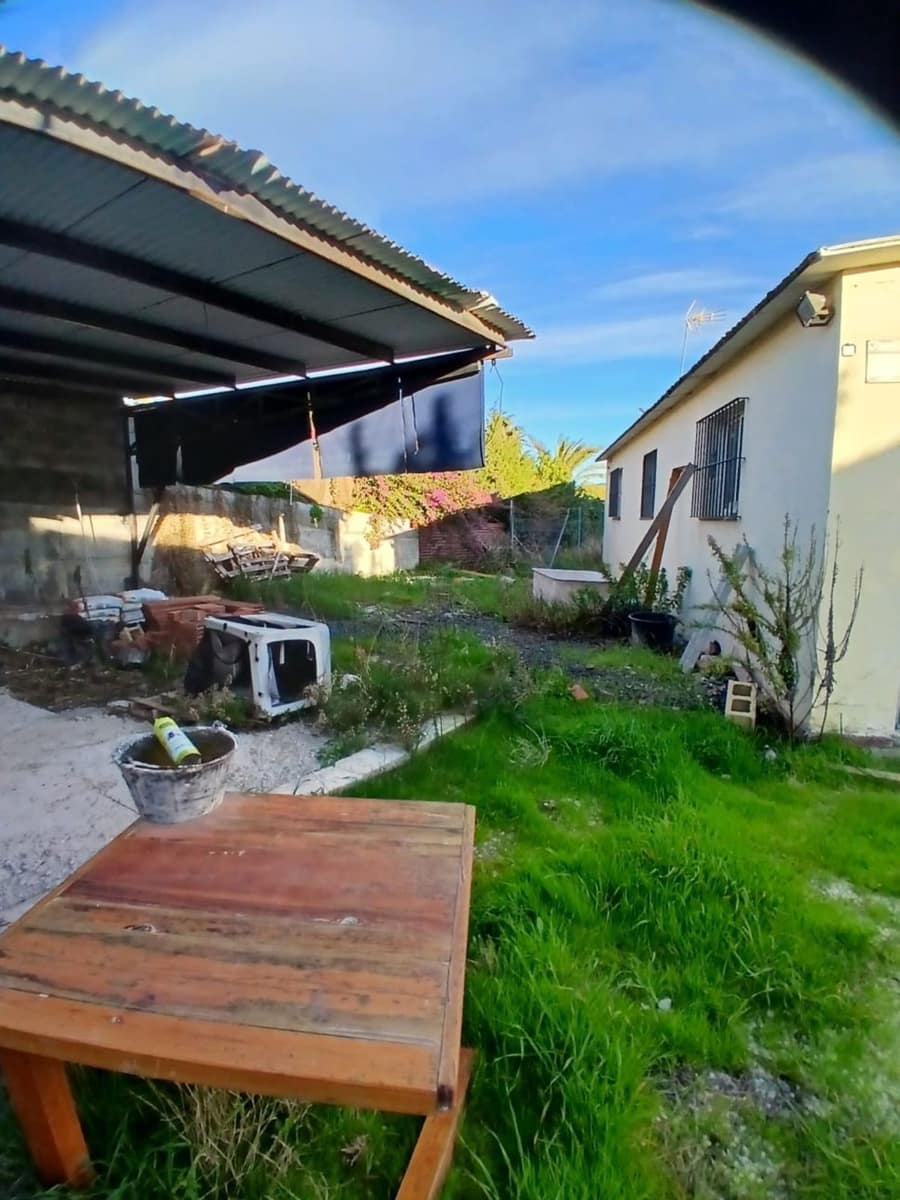 4 bedroom Finca/Country House for sale in Estepona - € 405,000 (Ref: 9527270)