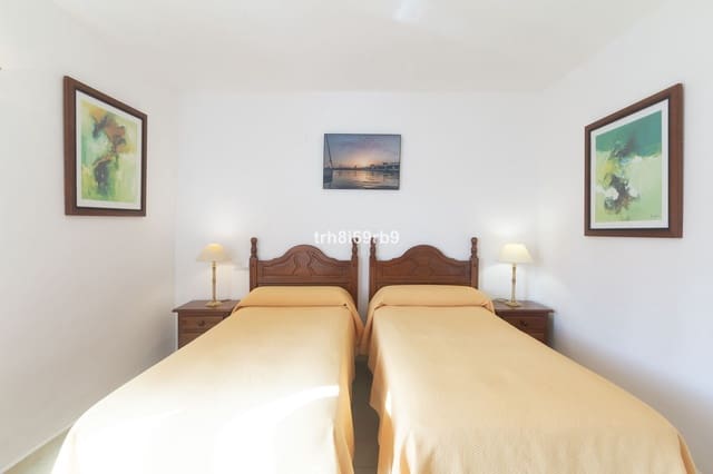 2 camera da letto Attico in vendita in El Paraiso, Estepona - 285.000 € (Rif: 9527273)