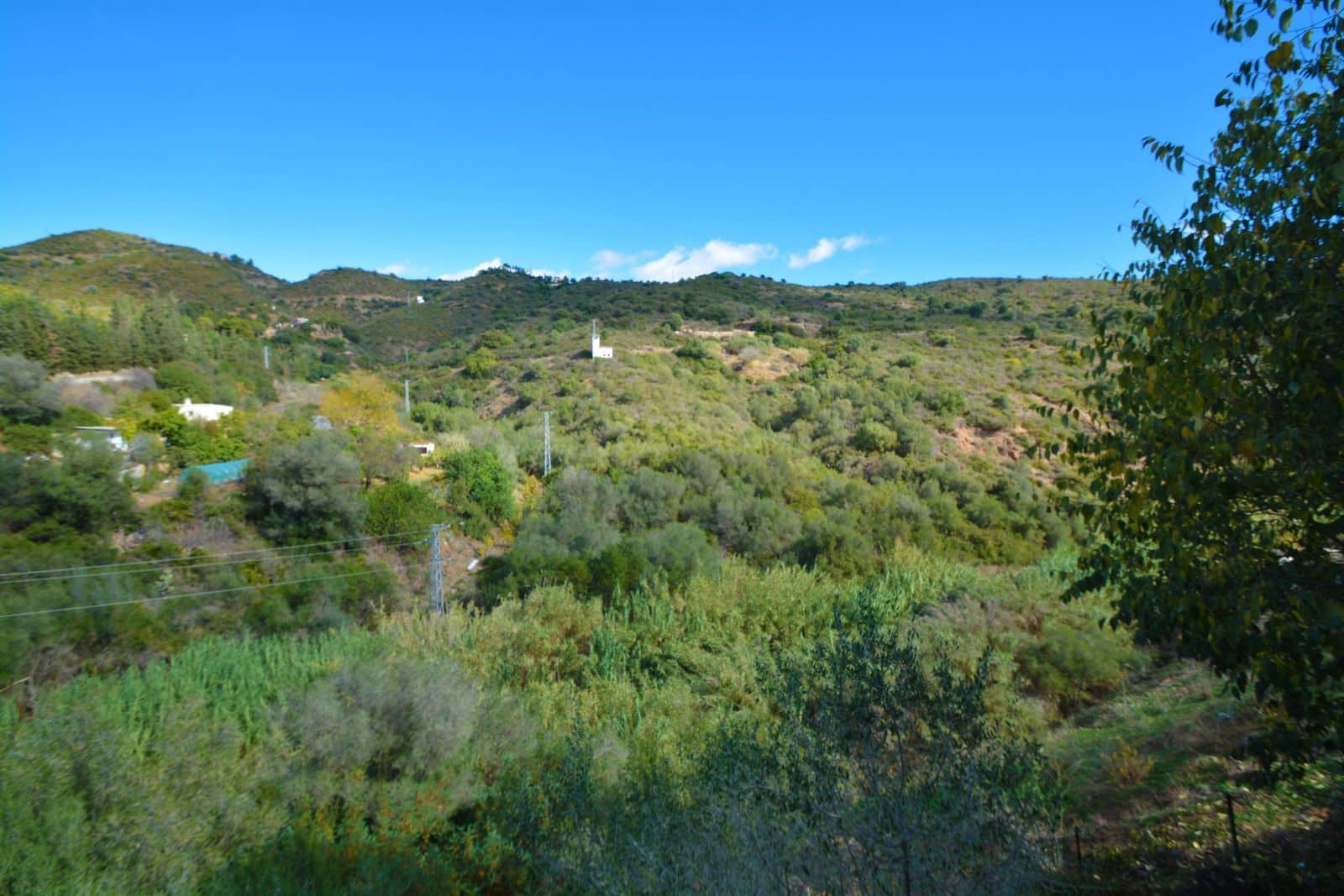 2 bedroom Finca/Country House for sale in Marbella - € 410,000 (Ref: 9527274)