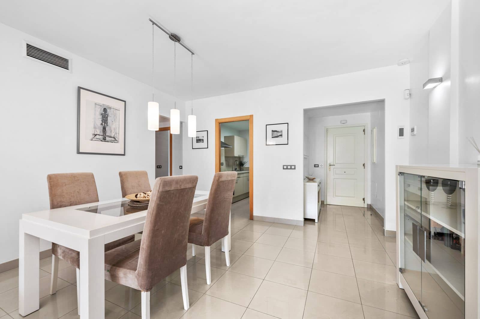 Apartamento de 2 habitaciones en El Paraiso en venta - 399.000 € (Ref: 9530657)