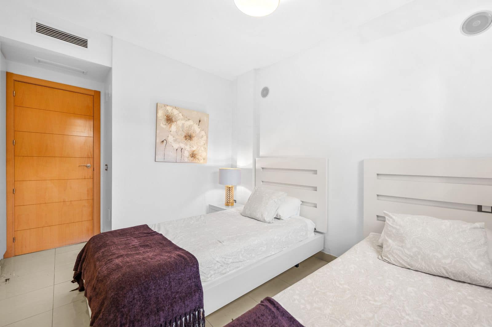 Apartamento de 2 habitaciones en El Paraiso en venta - 399.000 € (Ref: 9530657)