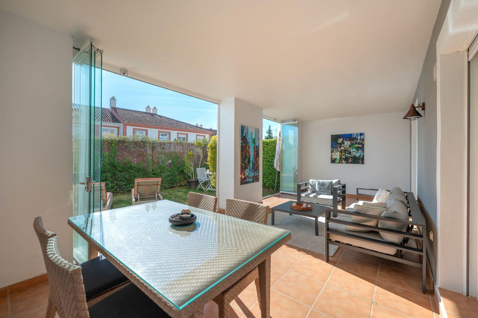 Apartamento de 2 habitaciones en El Paraiso en venta - 399.000 € (Ref: 9530657)